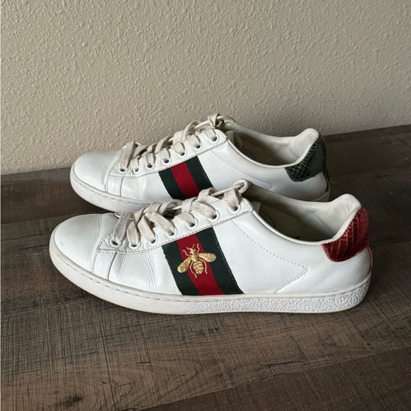 Gucci Ace Sneaker With Bee Womens 7 - Picture 1 of 8
